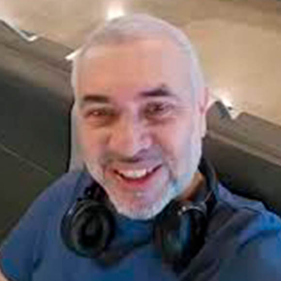 Dr.Miguel Angel Carballo